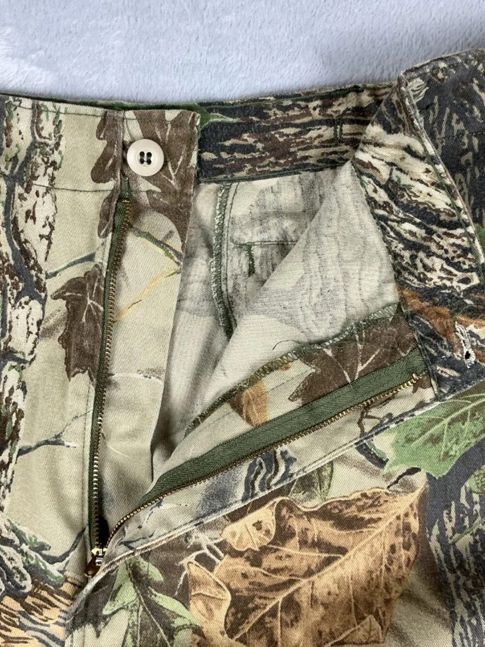 Vintage Rattlers Brand Men's Cargo Pants Camo Hunting XL Y2K Made in USA.